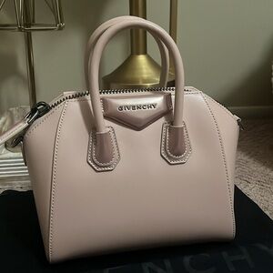 Pink Givenchy Antigona